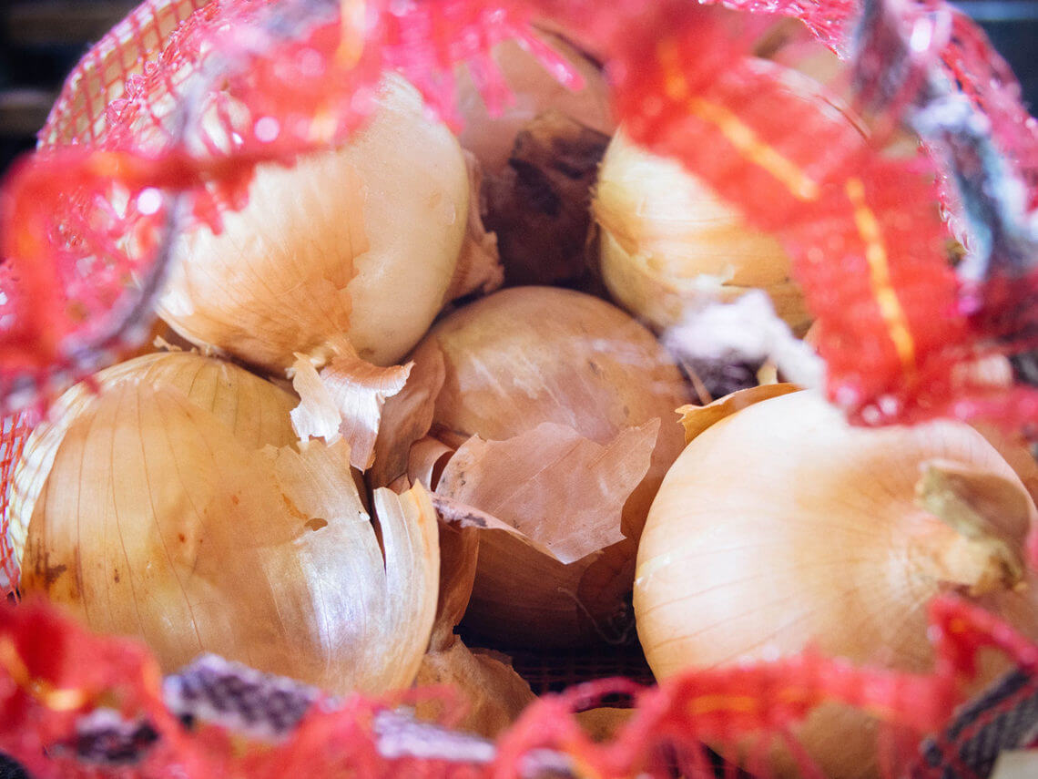 Secrets To Harvesting Curing And Storing Onions Garden Betty