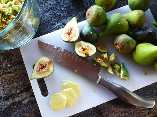 Fresh figs and ginger root