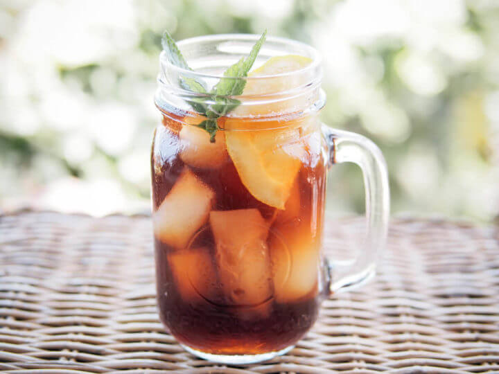 Southern Sweet Tea Recipe! {With a Secret Ingredient} - The Frugal Girls