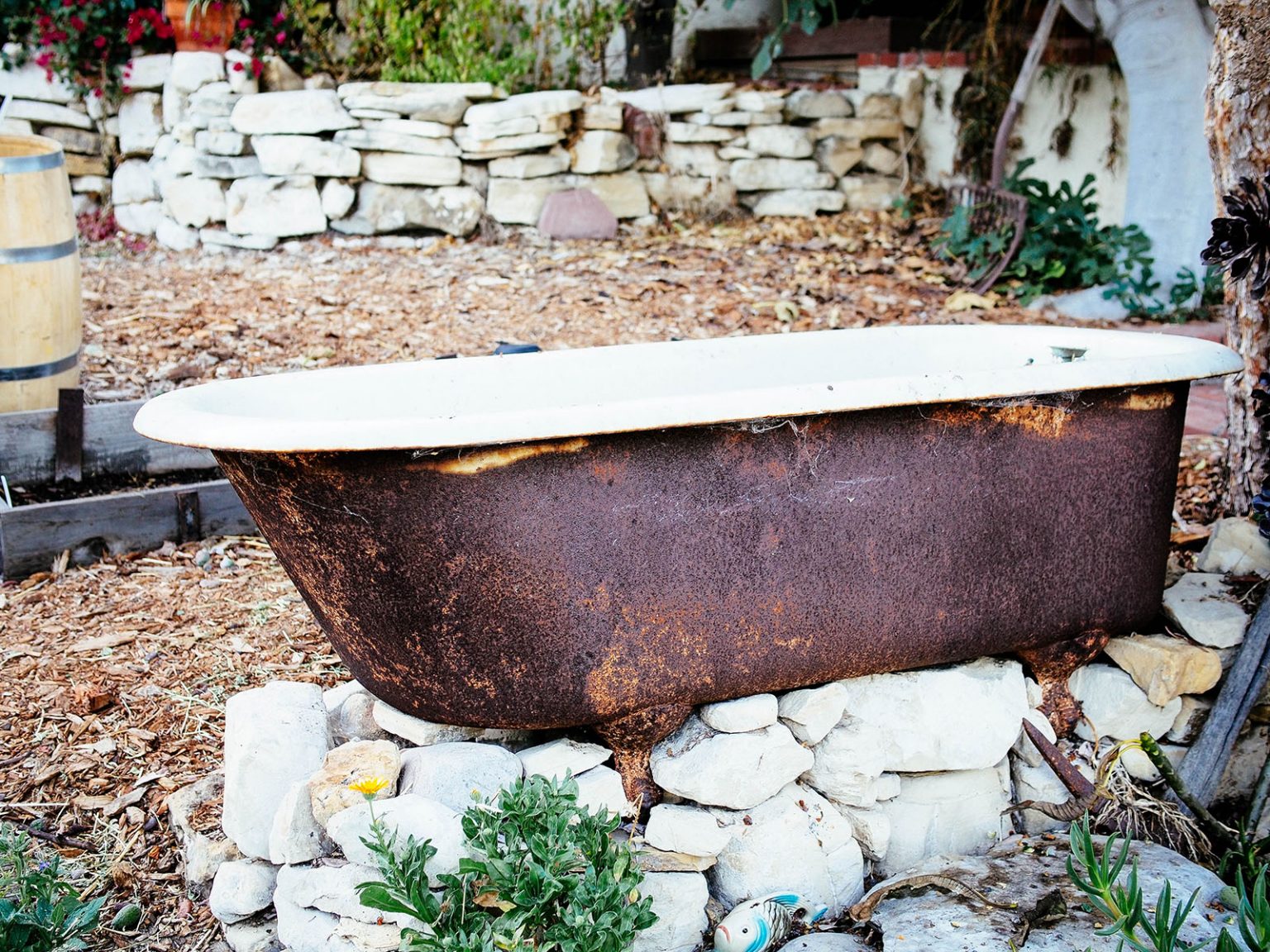 No Dig Construction Method The No-Dig Garden Method: How to Make Amazing Soil With Less Work ...