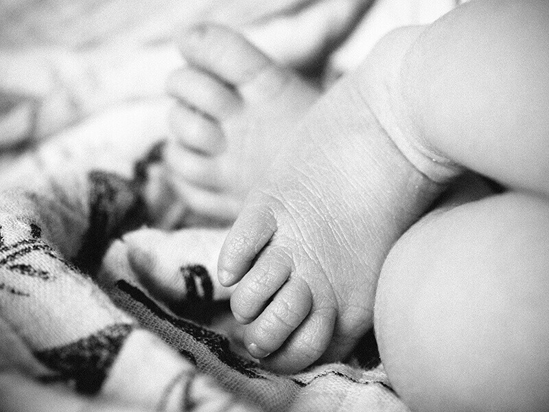 Tiny baby toes