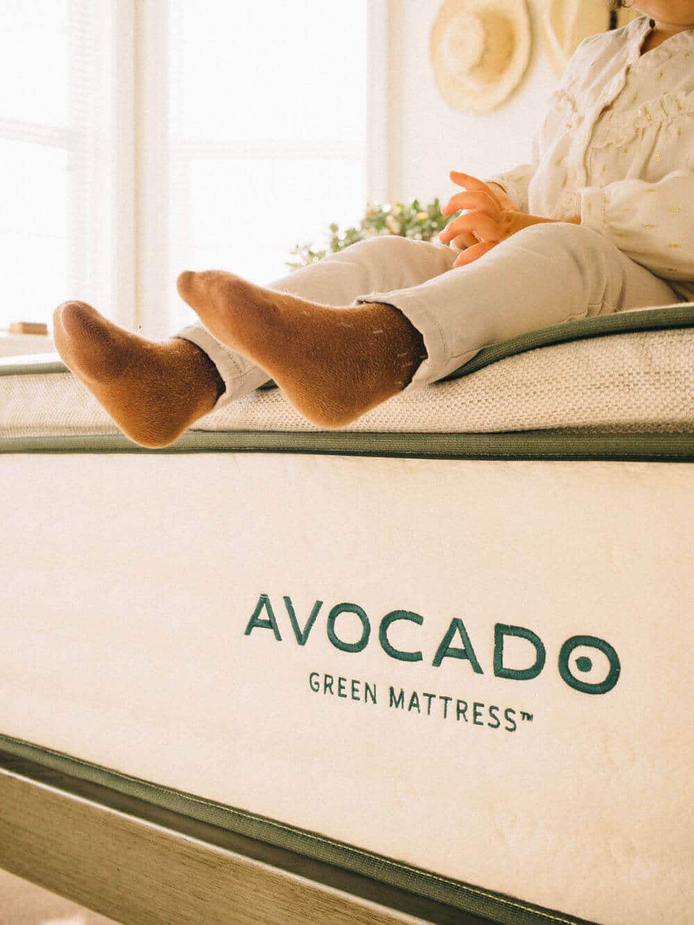 A natural and non-toxic mattress from Avocado Green Mattress