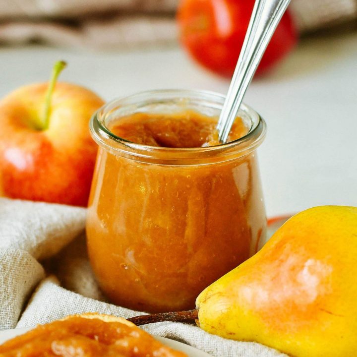 Spiced apple-pear butter (easy slow cooker recipe)