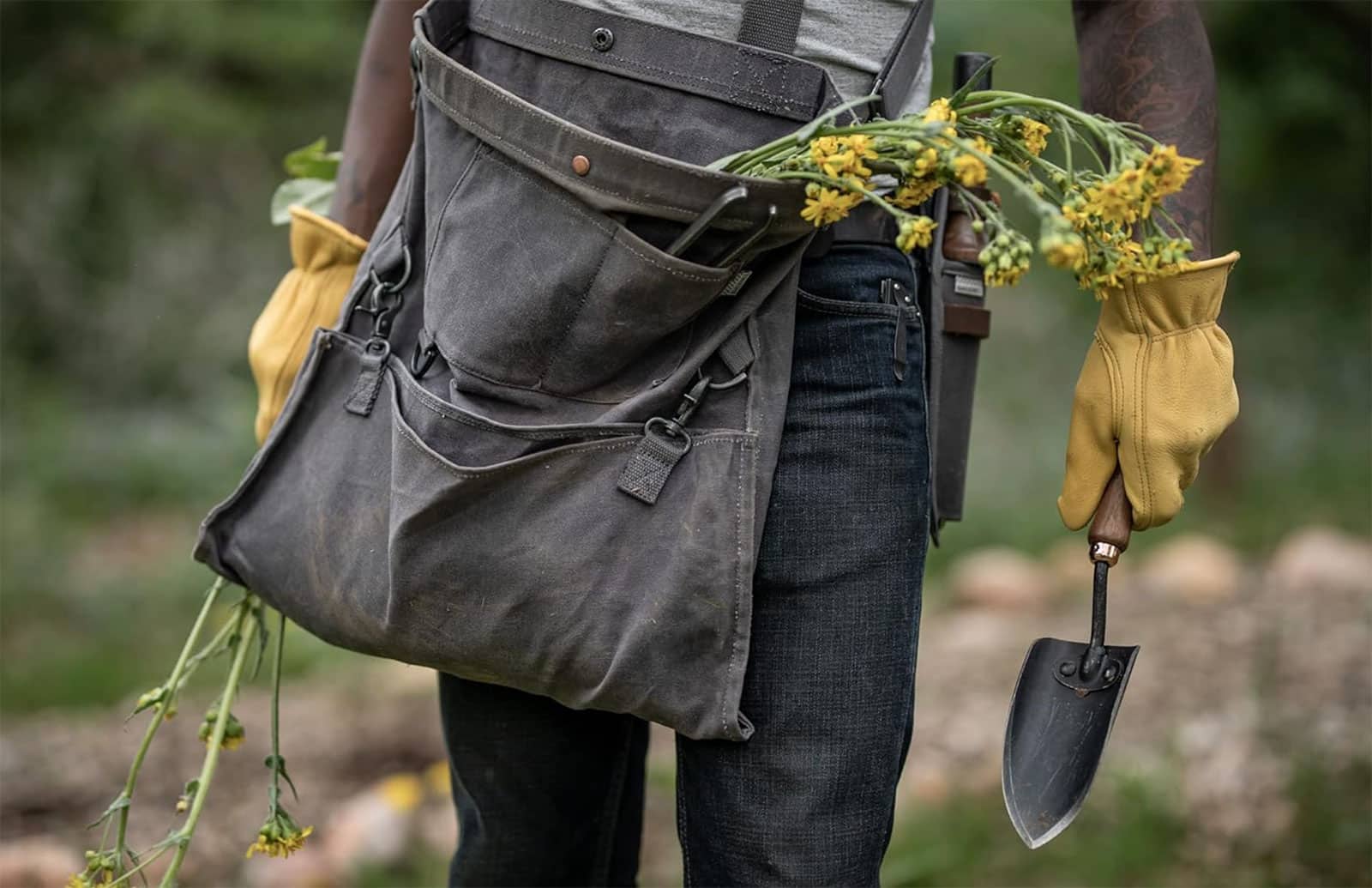 Barebones canvas gather and harvest bag